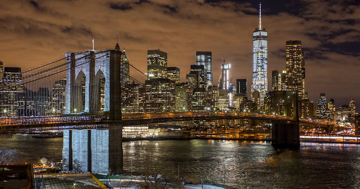 Naval Ship Hits Brooklyn Bridge: Tragedy on East River
